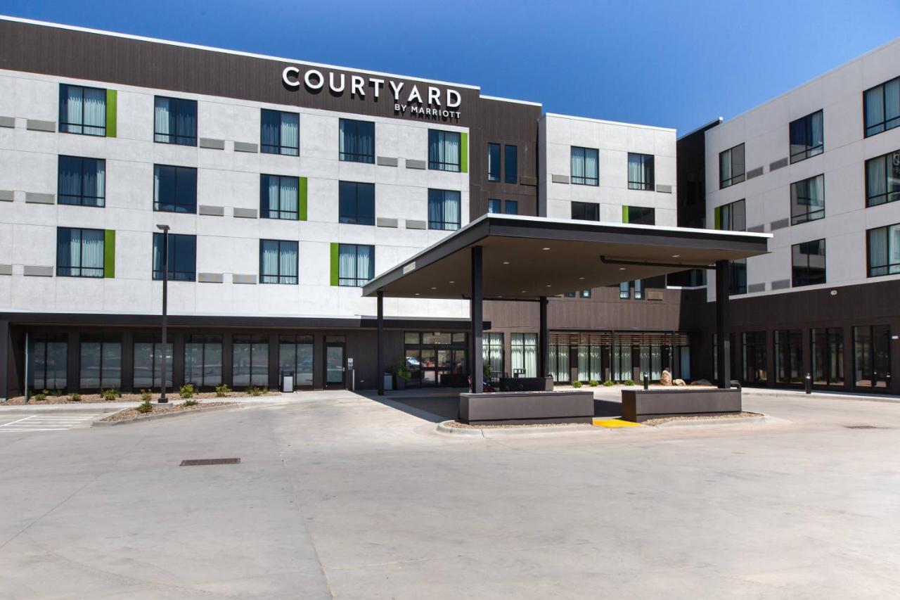 Courtyard By Marriott Rapid City Exterior photo